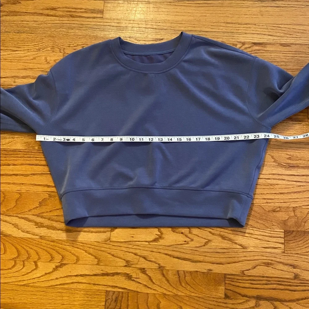 Lululemon Softstreme Cropped Oversized Sweatshirt - Picture 2 of 5
